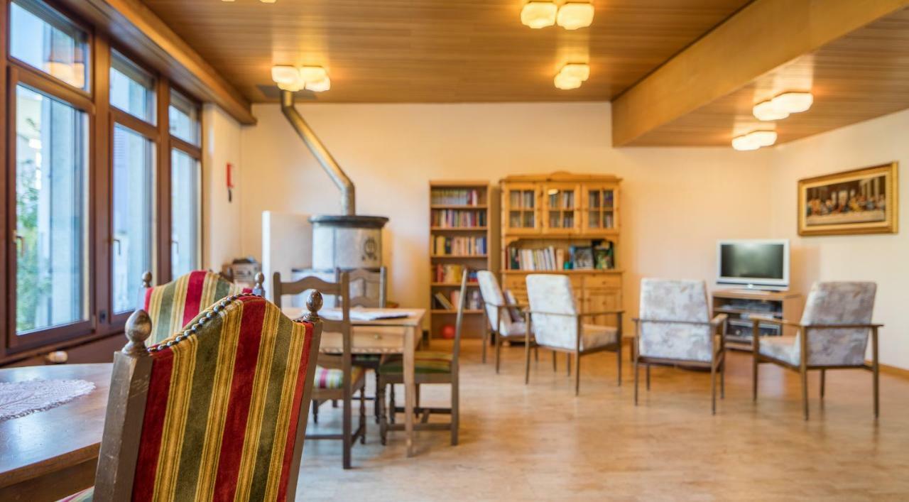 Gaestehaus St. Ursula Mini-hôtel Brigue